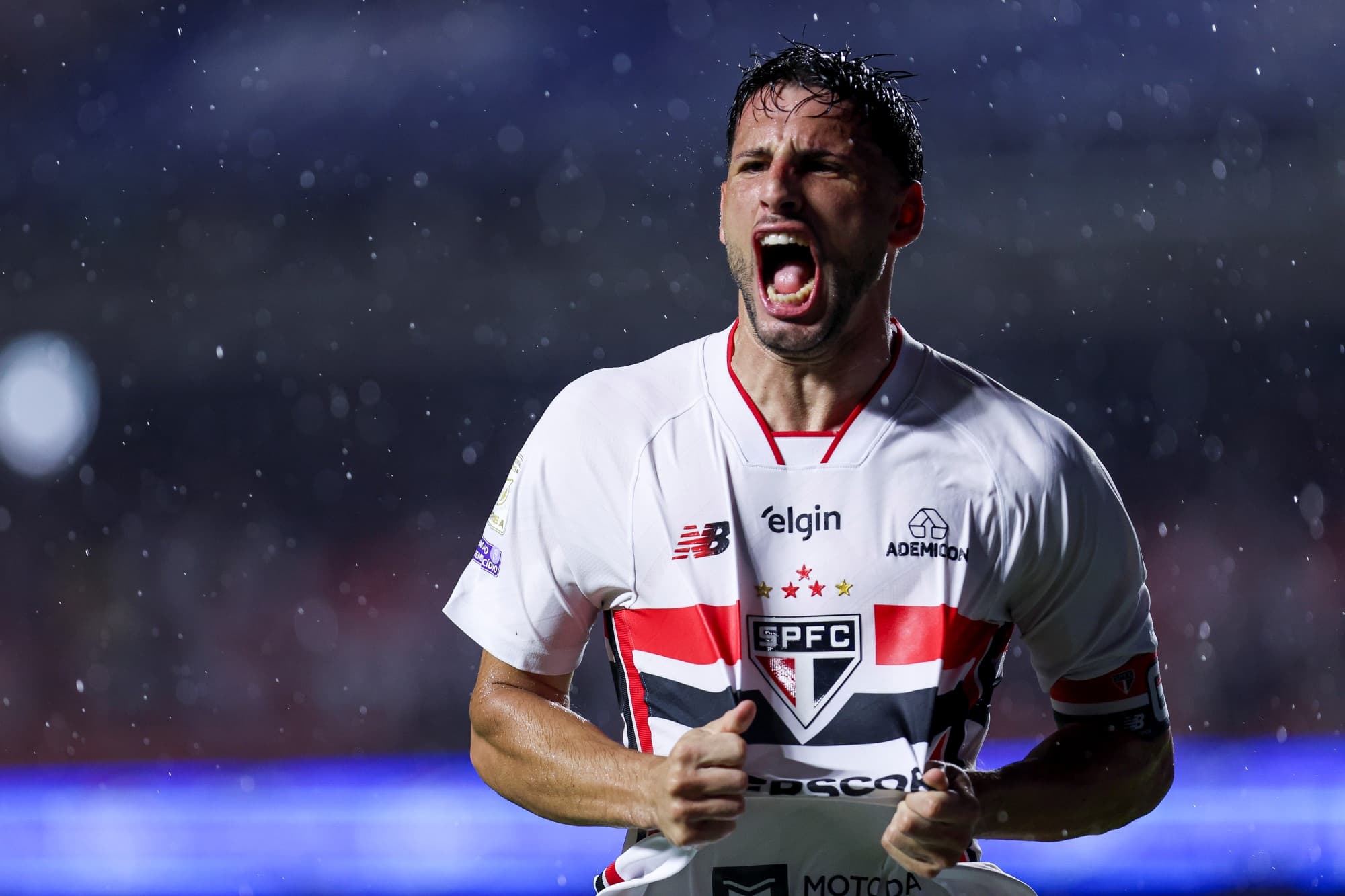 Entenda: São Paulo aposta em histórico contra o Vasco para espantar má fase; entenda