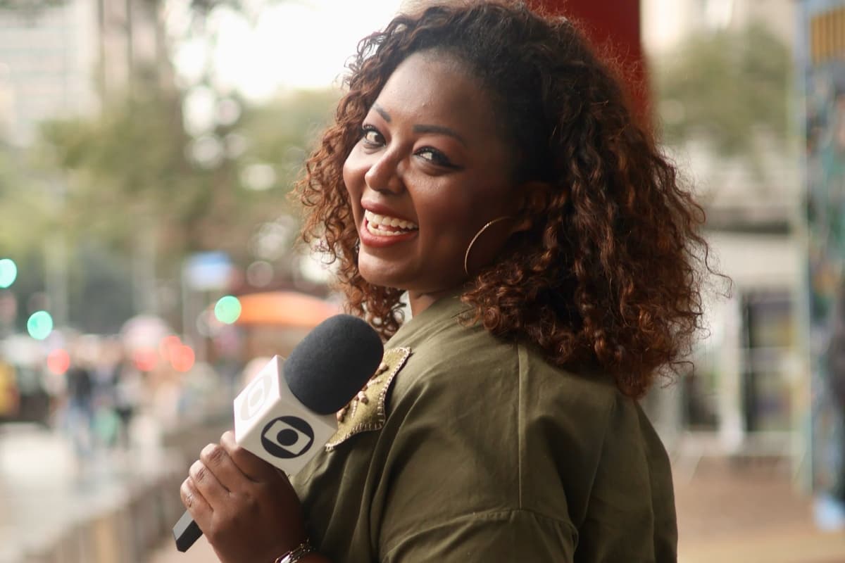Atualização: Letícia Vidica, da Globo, celebra 20 anos de carreira e exalta diversidade