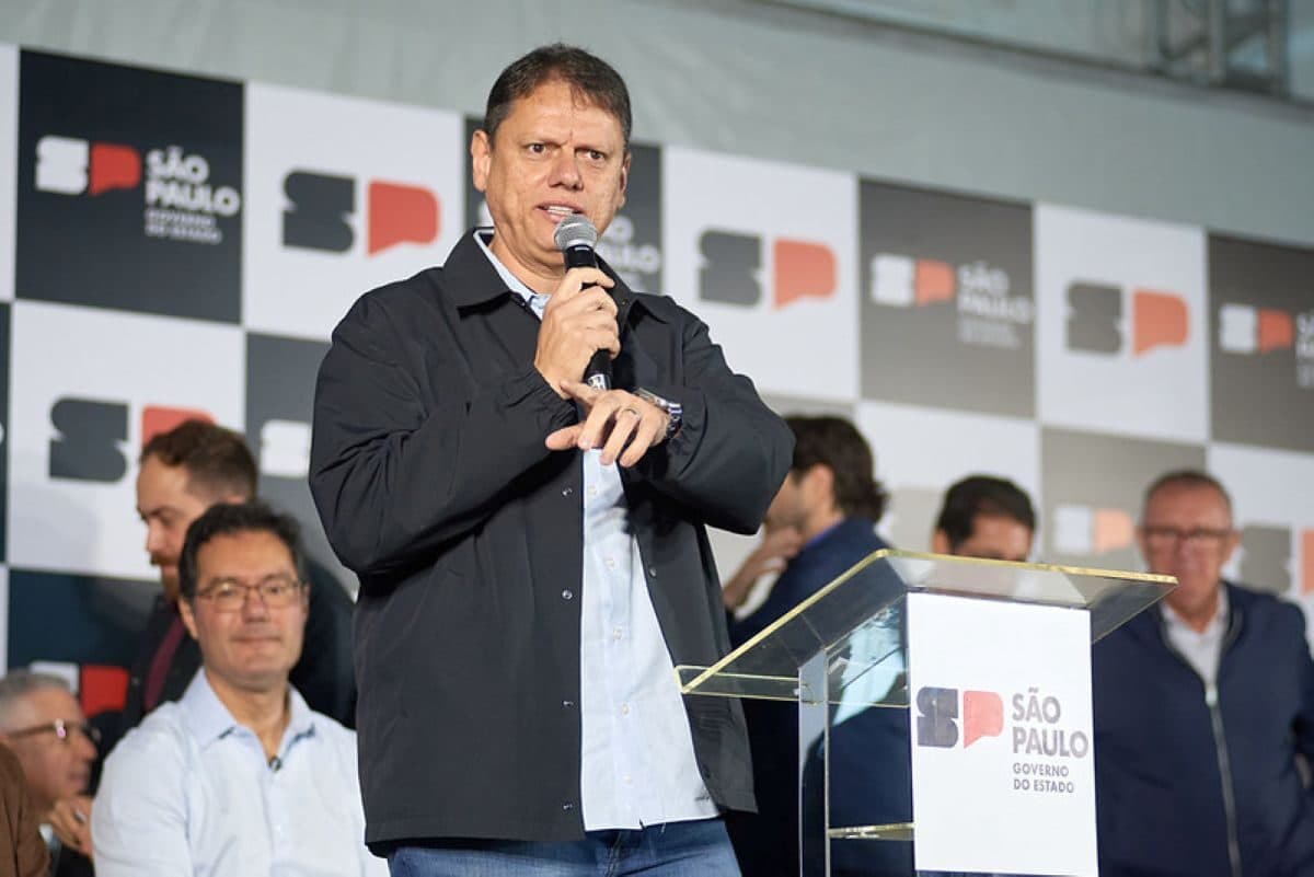 Em destaque: Ação do PT contra lei de terras executada por Tarcísio é retomada no STF