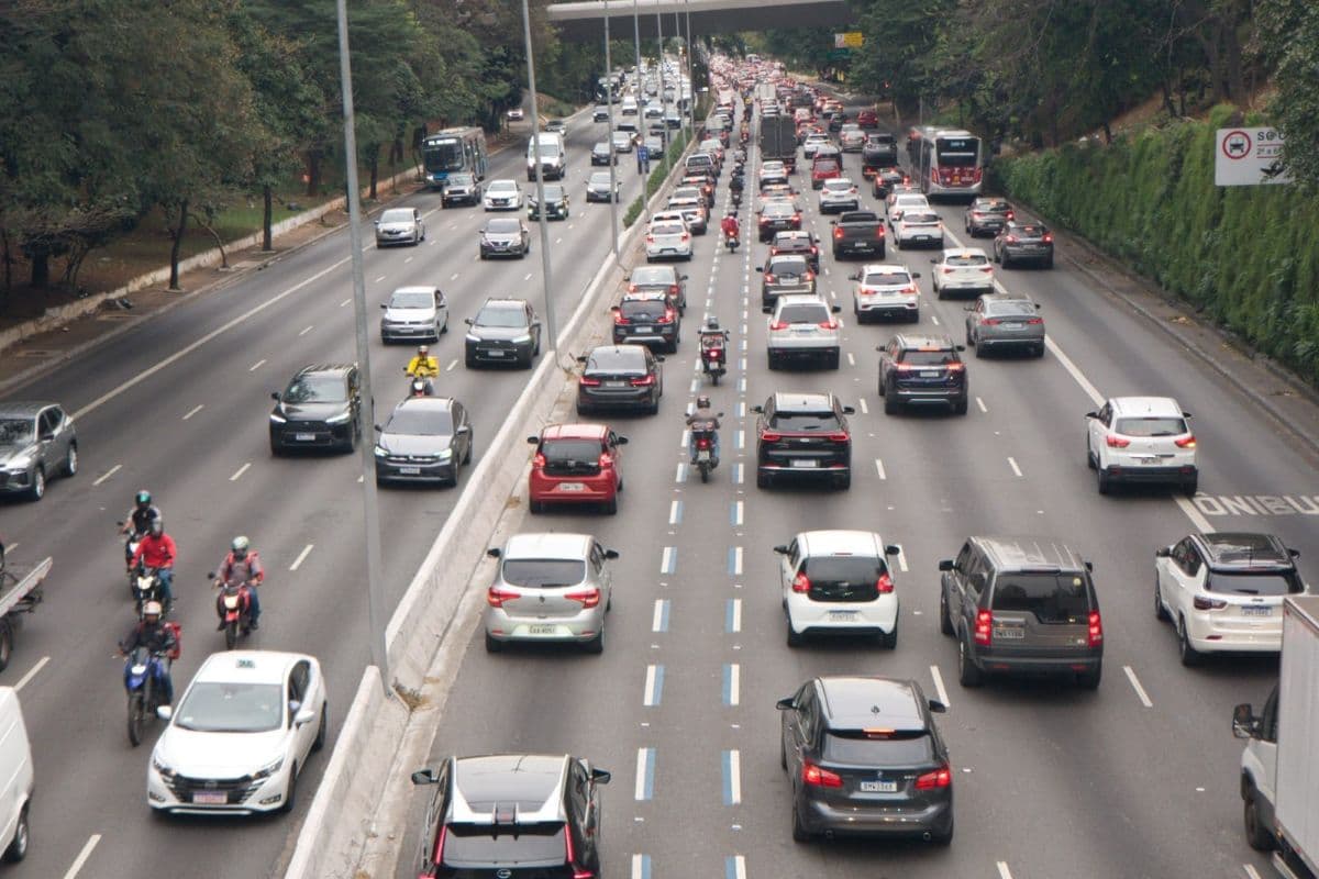 Em destaque: Rodízio de veículos é mantido em SP mesmo com greve de ônibus da Transwolff
