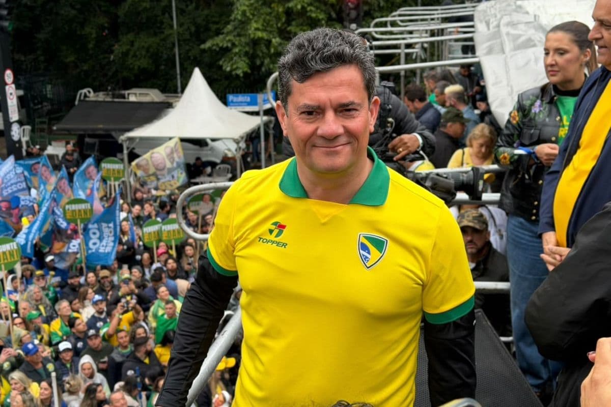 Panorama: Campanha de Flávio quer Moro em primeira fila do debate para provocar Lula