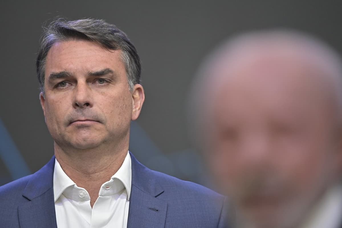 Atualização: Três histórias por trás das perguntas de Lula a Flávio sobre mulheres