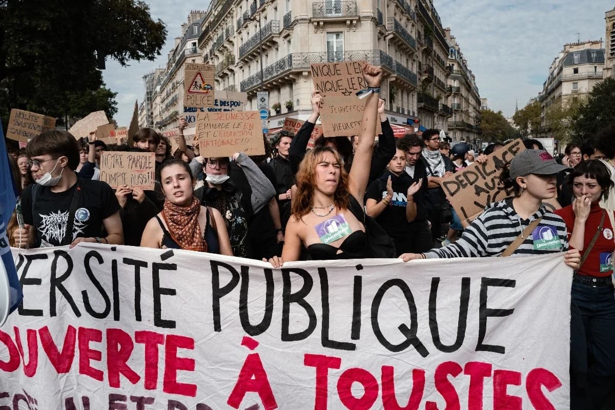 Panorama: Educação, moradia e trabalho motivam protestos na Europa e América do Sul