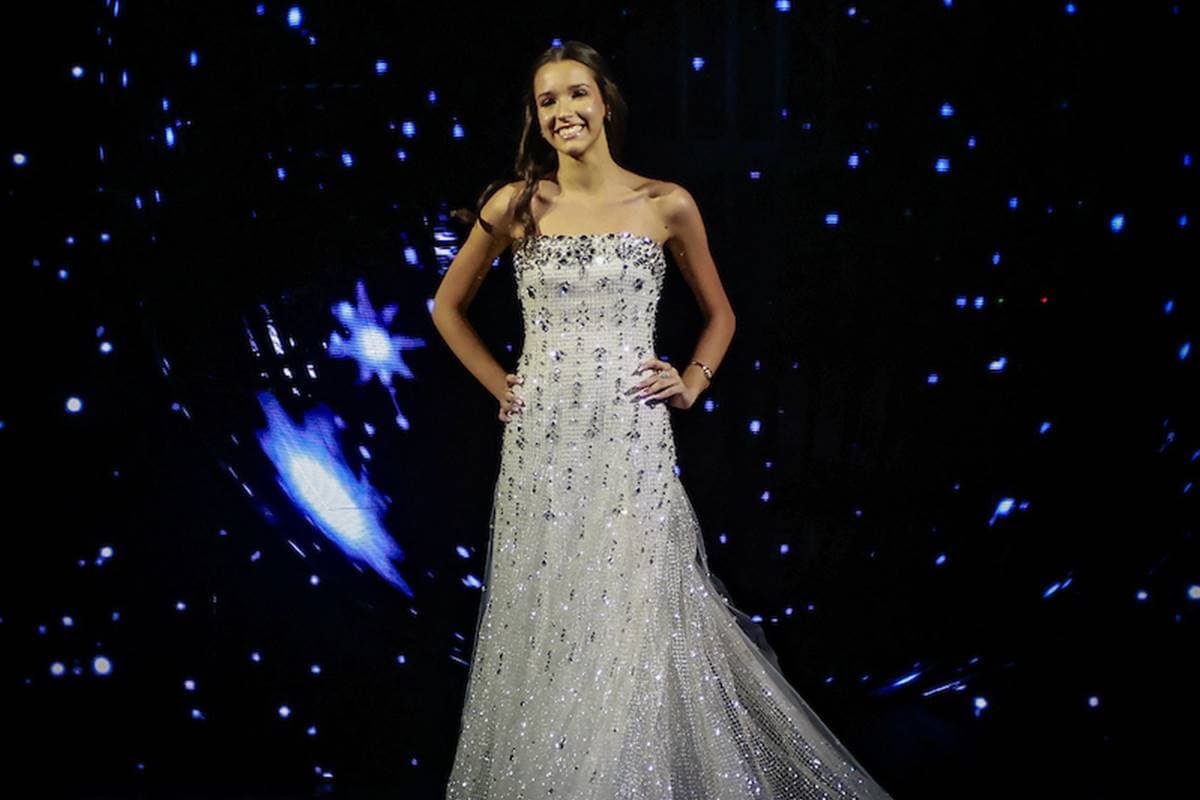 Região: Marita Estevão Lira celebra 15 anos em festa com mais de 1,4 mil convidados