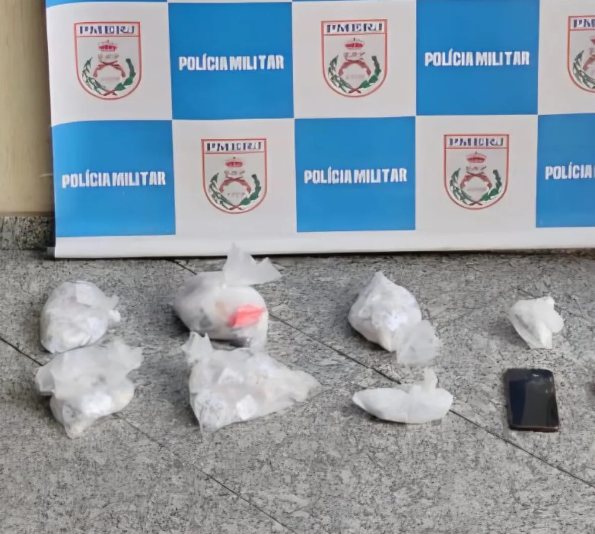Panorama: PM cerca casa e captura foragido da Justiça em Barra do Piraí