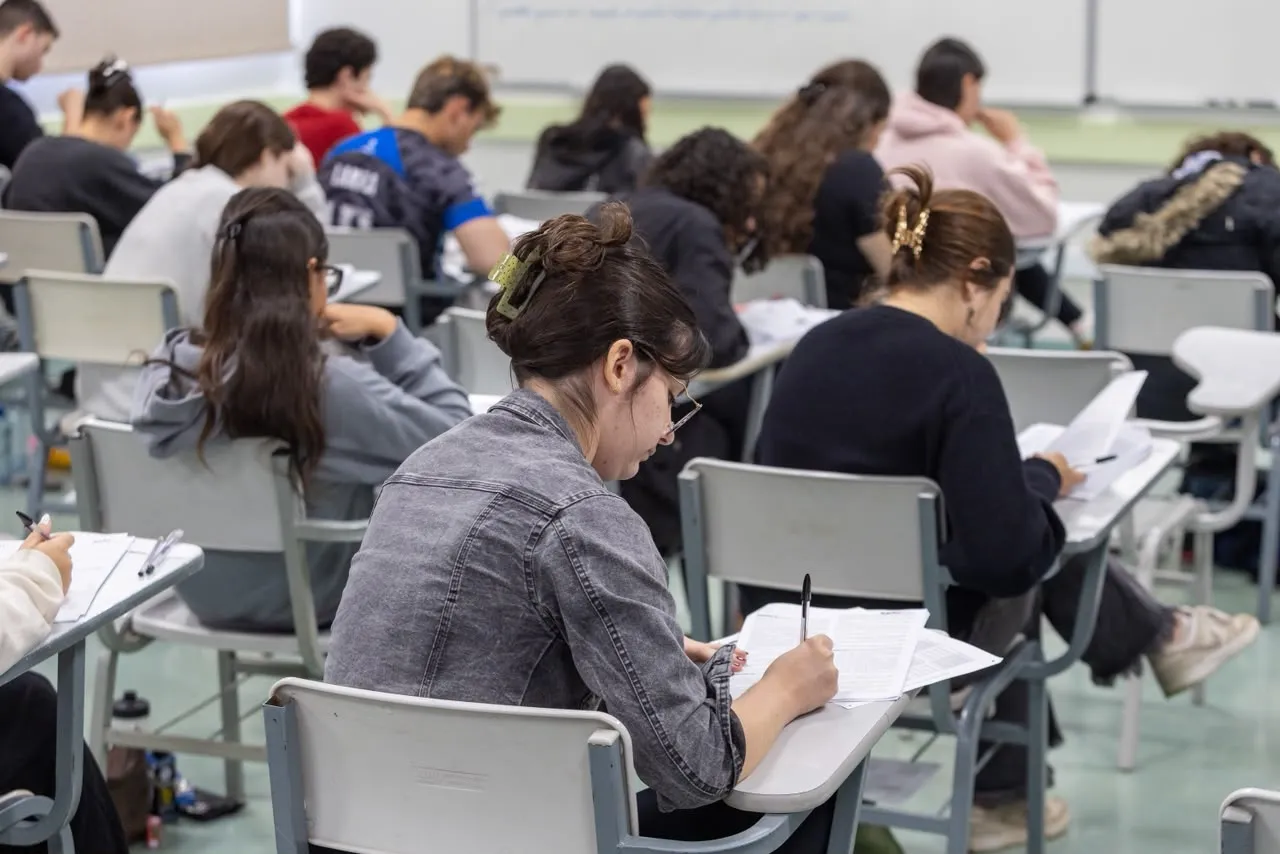 confira o gabarito extraoficial e resolução comentada da 1ª fase do vestibular — Unicamp 2027