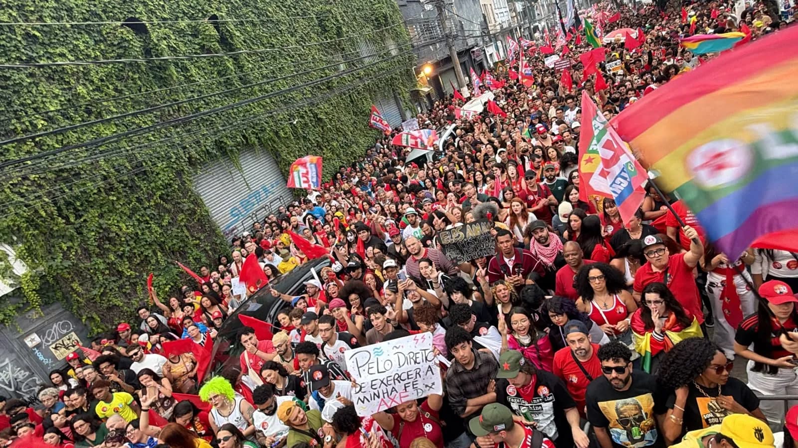 Fique por dentro: Apoiadores de Lula fazem atos de campanha espalhados pela cidade de SP