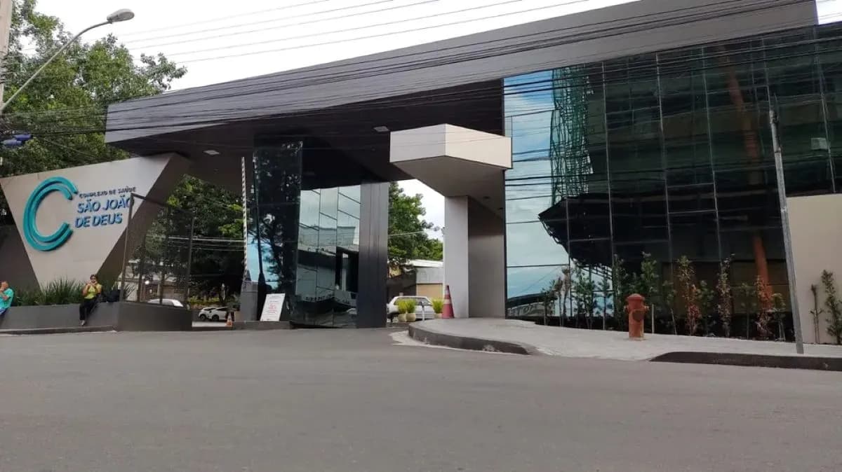 Entenda: Lutador de kickboxing que teve lesões graves após treino em academia recebe alta após dois meses em hospital de MG