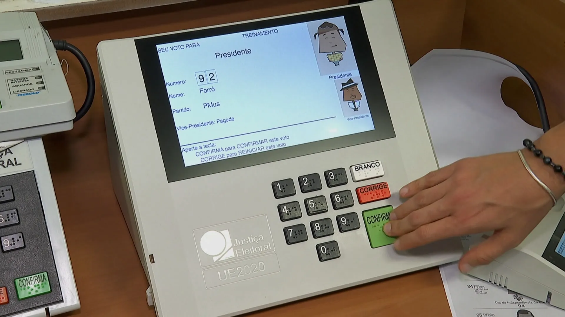 96% pretendem ir votar no 2º turno; 1% diz que não vai — Datafolha