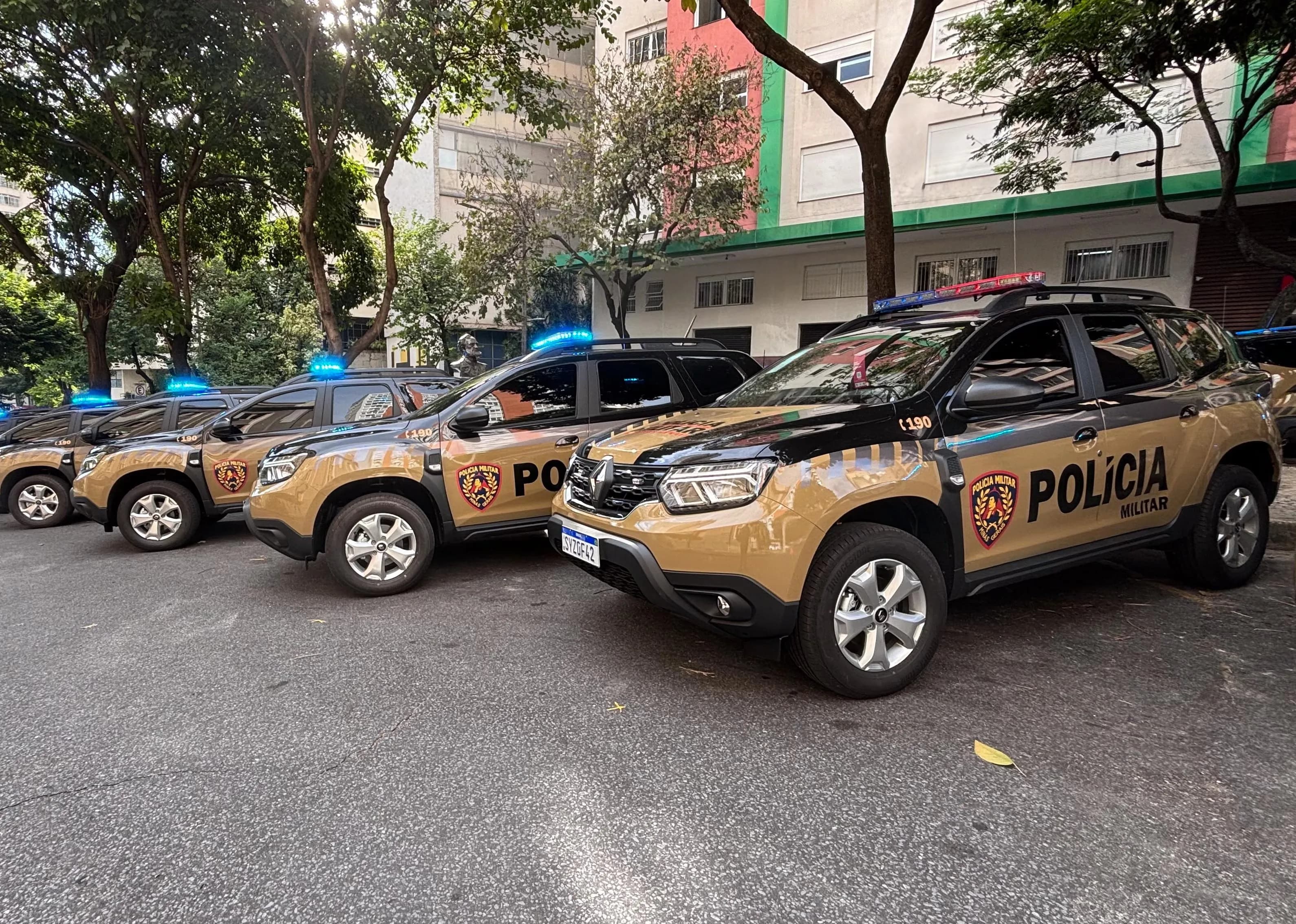 Região: Homem é preso após ameaçar de morte e agredir esposa com barra de metal em BH