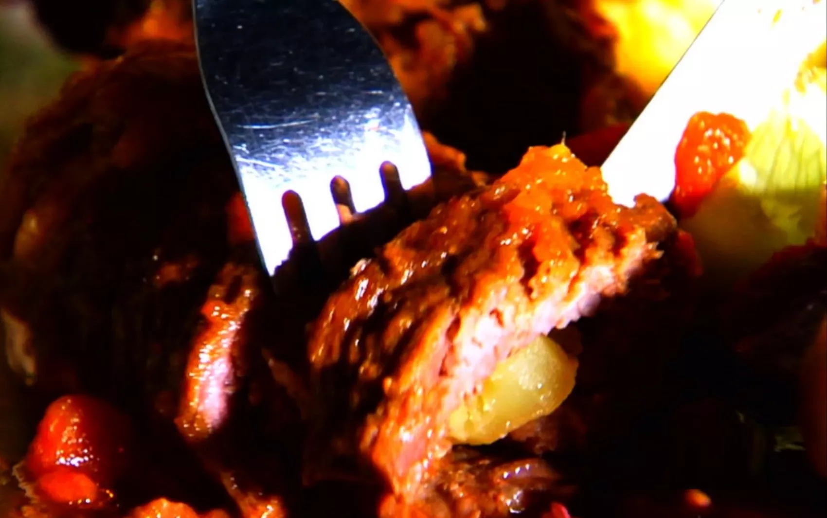 Região: Cozinheira ensina receita de bife rolê com purê de batatas, no Prato do Dia