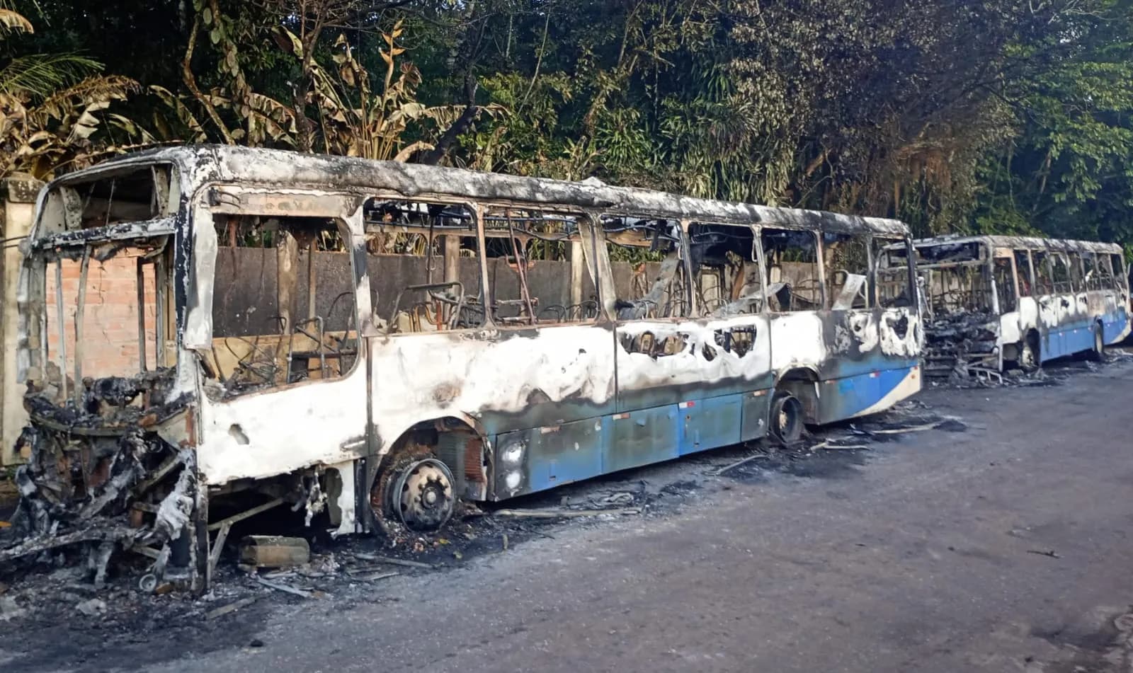 Fique por dentro: Suspeito de incendiar ônibus e render motoristas em Ananindeua é preso em Castanhal, no Pará
