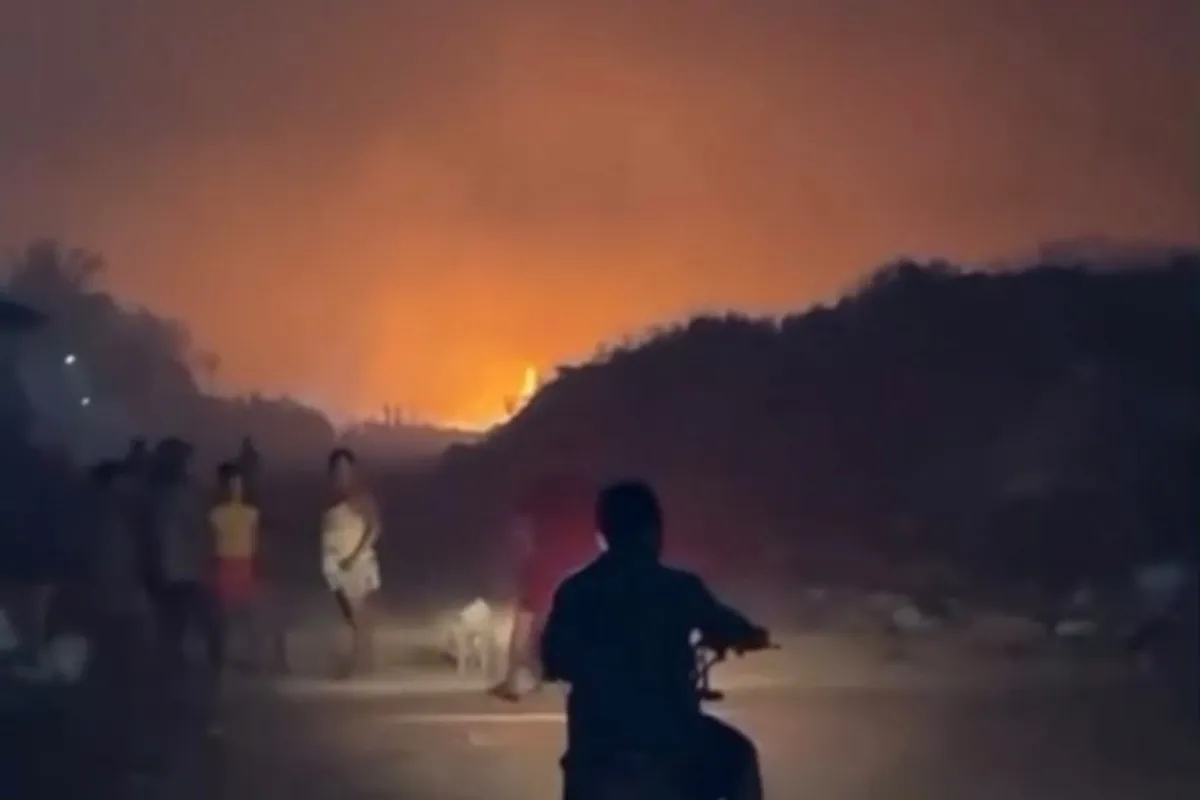 ‘Fumaça invade casas e comércios’ — Moradores denunciam incêndio em lixão de Manacapuru e cobram solução