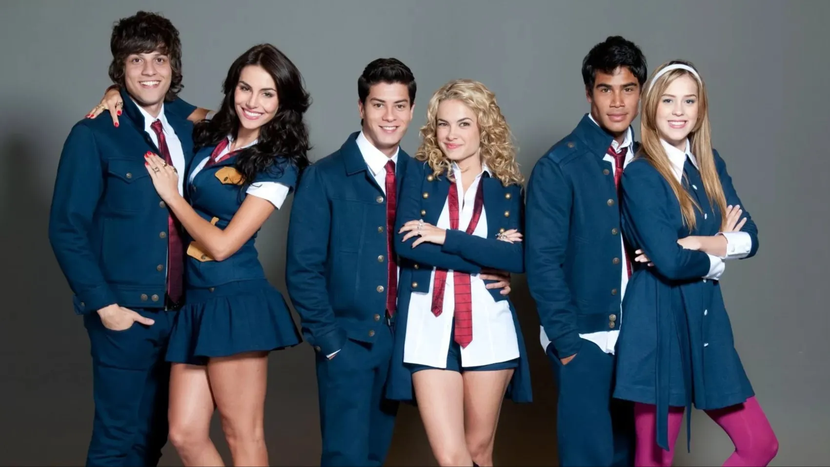 Entenda: Integrantes de 'Rebelde' lamentam morte de Lua Blanco