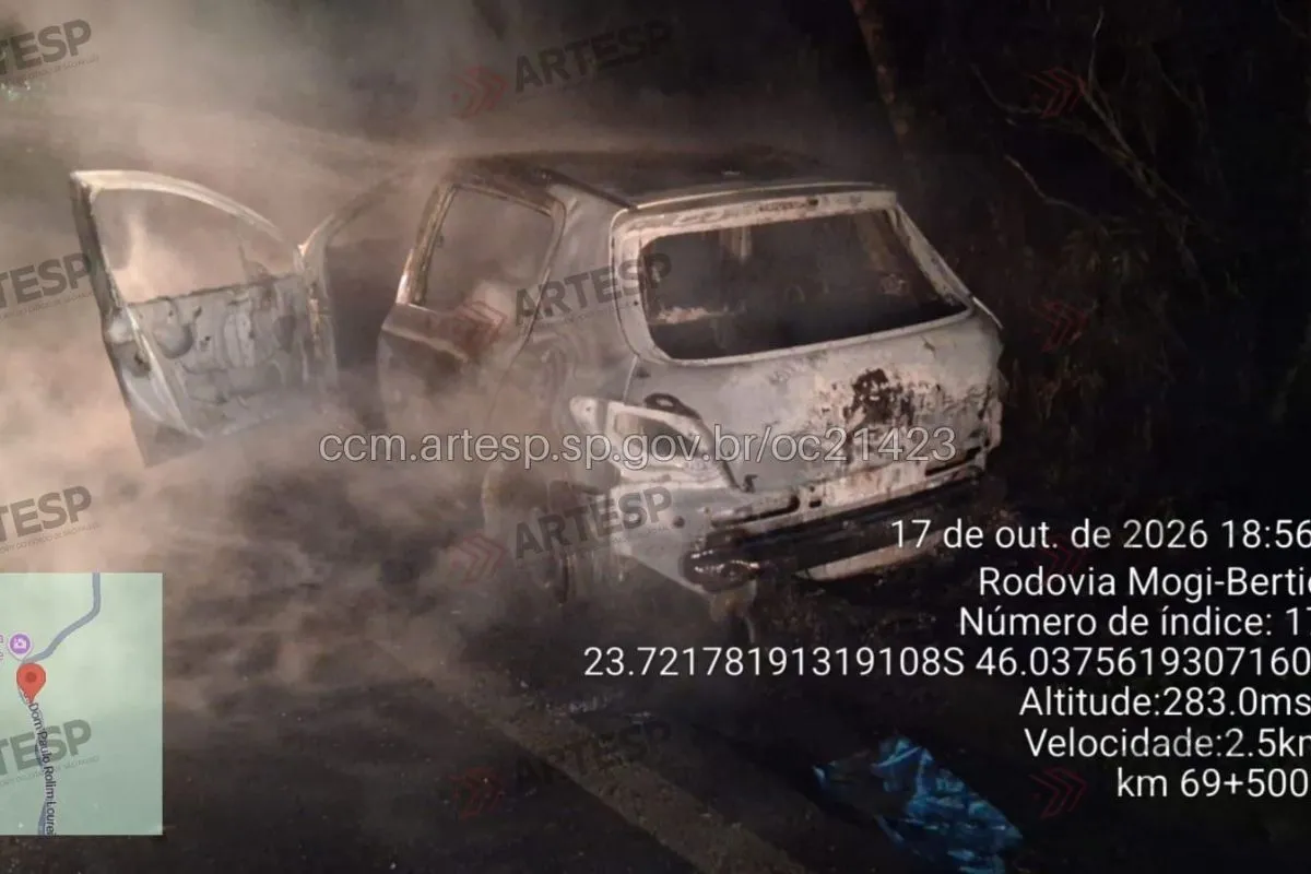 Panorama: Incêndio em carro deixa uma pessoa ferida na rodovia Mogi-Bertioga, em SP