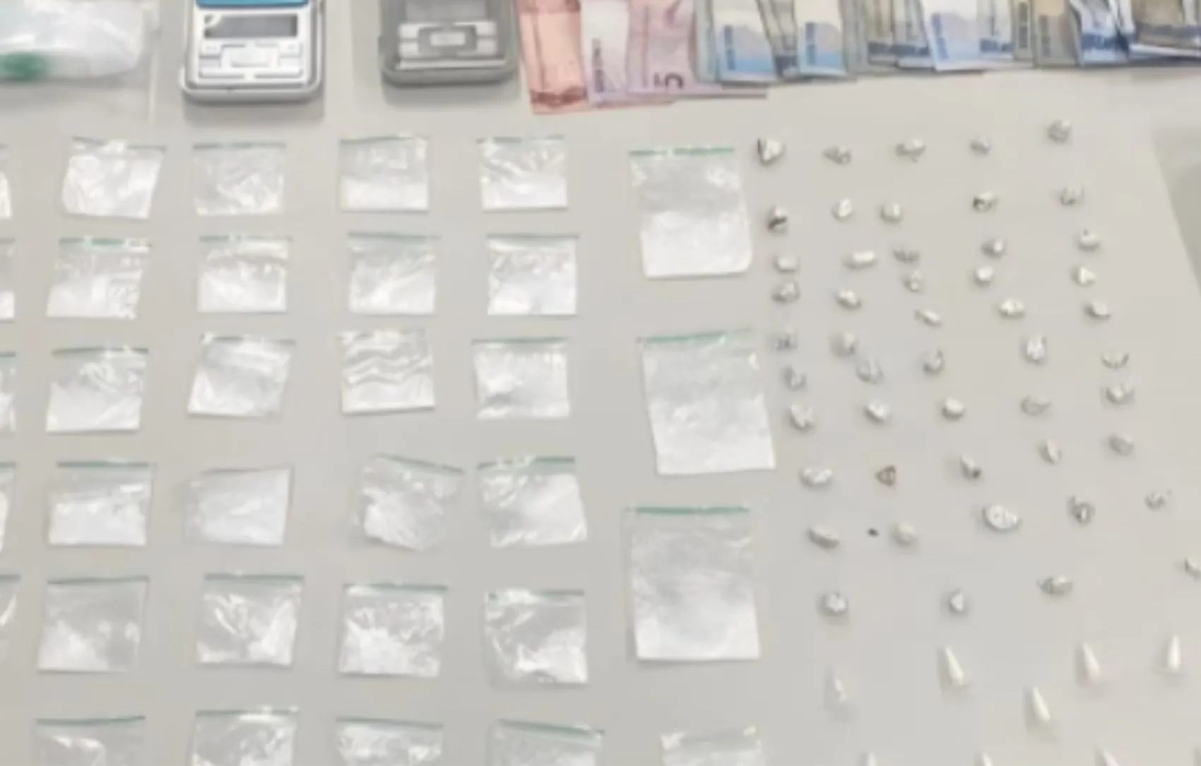 Região: Suspeito é preso com crack, cocaína e maconha na Zona Sul de Aracaju