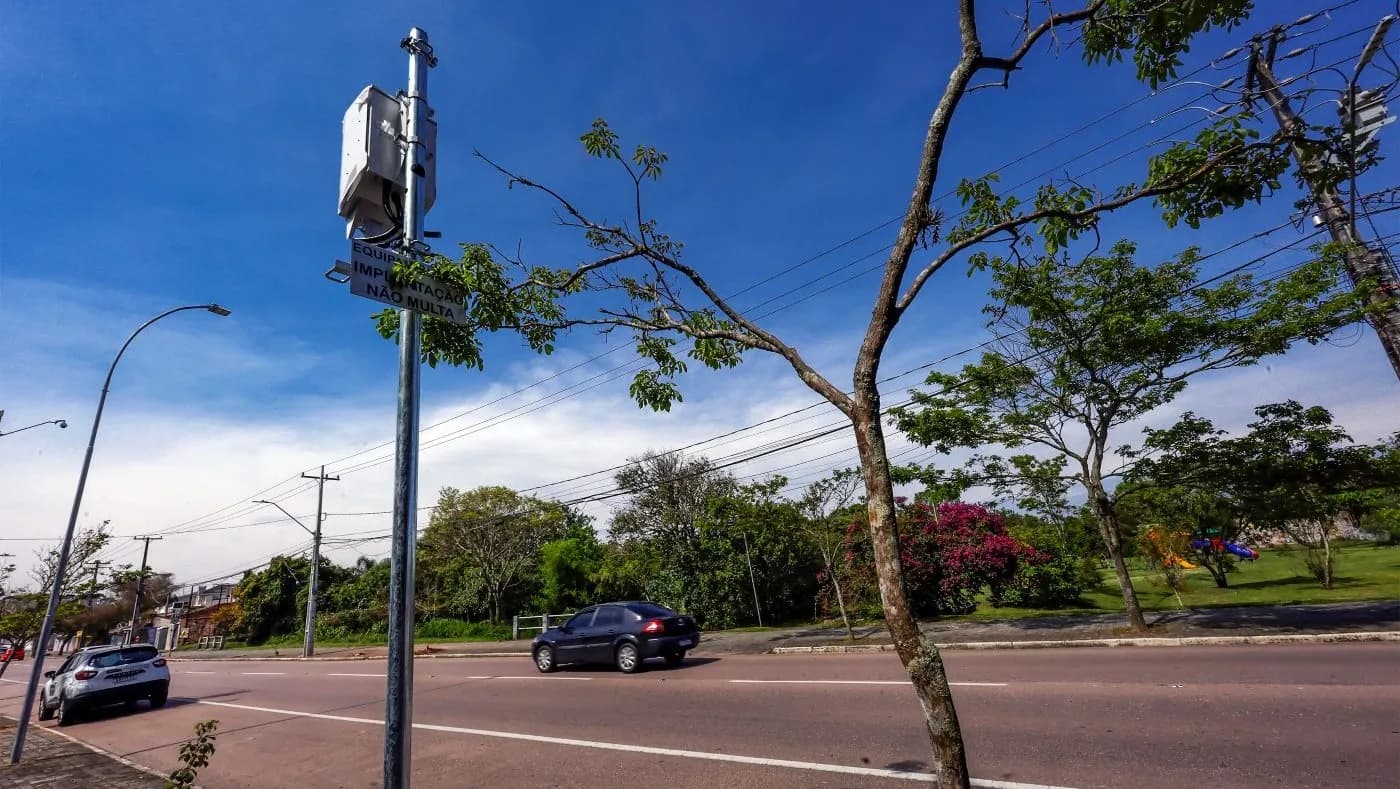 Em destaque: Araucária instala 15 redutores eletrônicos de velocidade em pontos críticos
