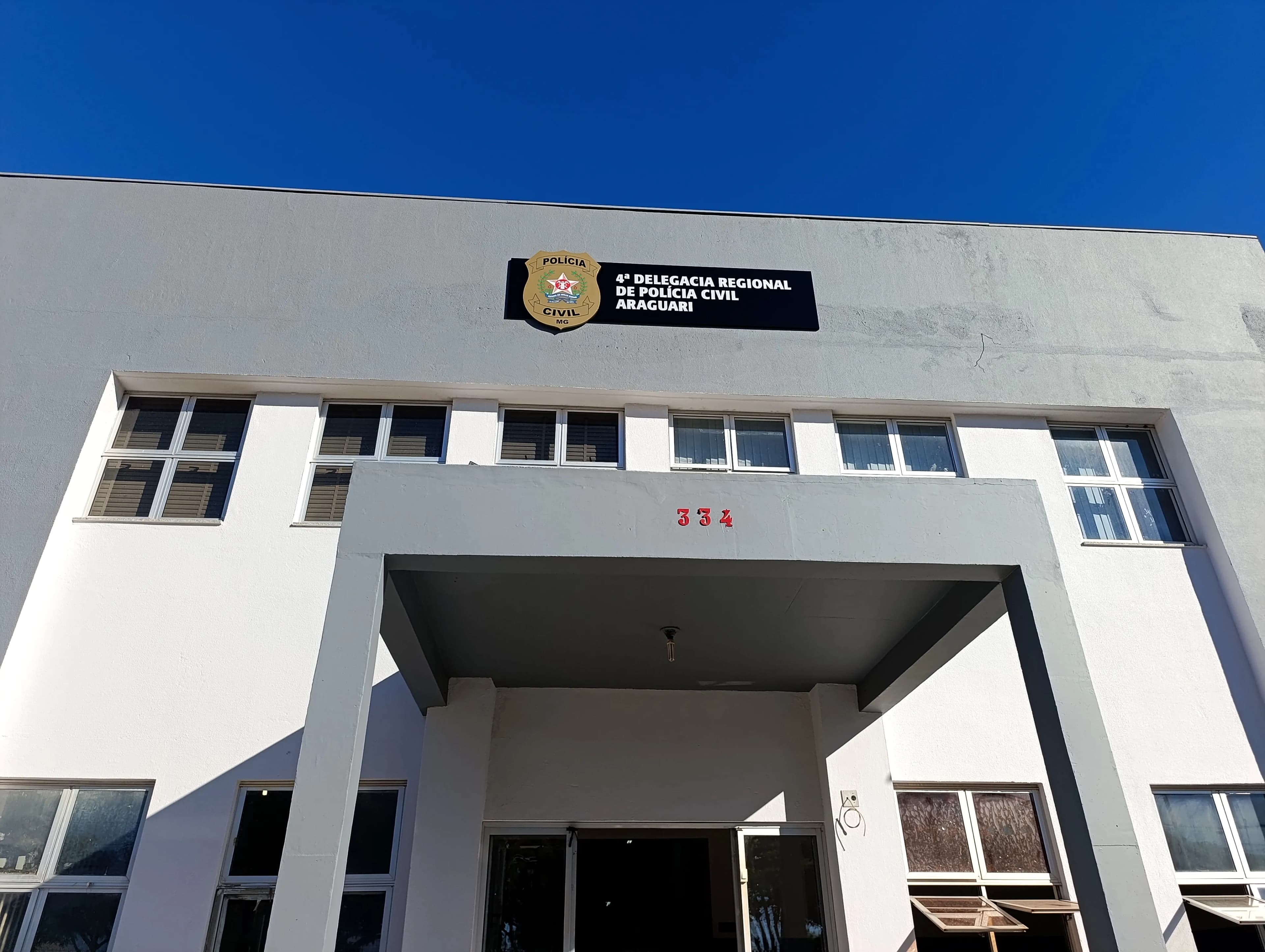 Motorista falece após ser arremessado do carro em rodovia de MG