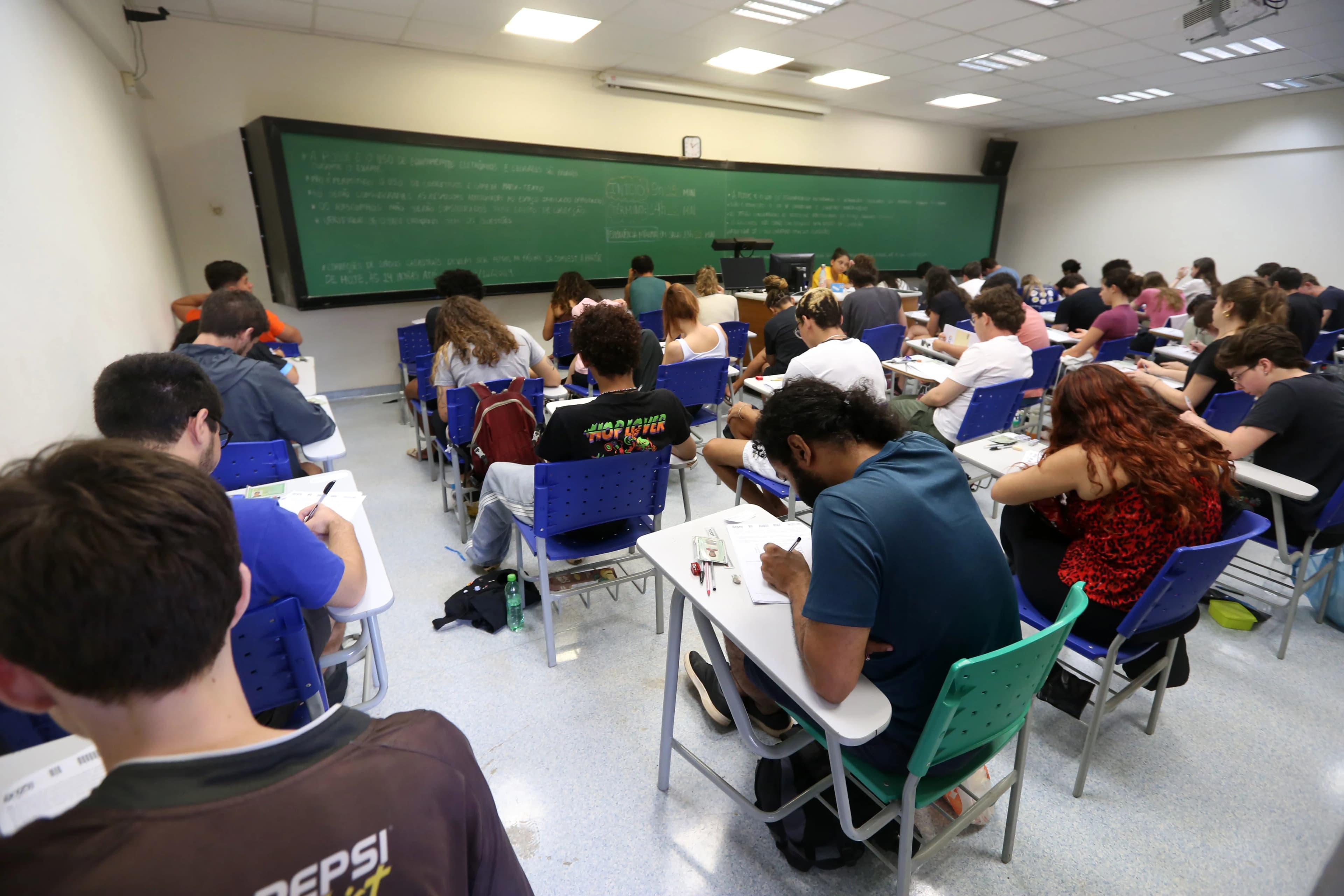 58,4 mil inscritos encaram a 1ª fase neste domingo, e g1 faz cobertura especial — Unicamp 2027