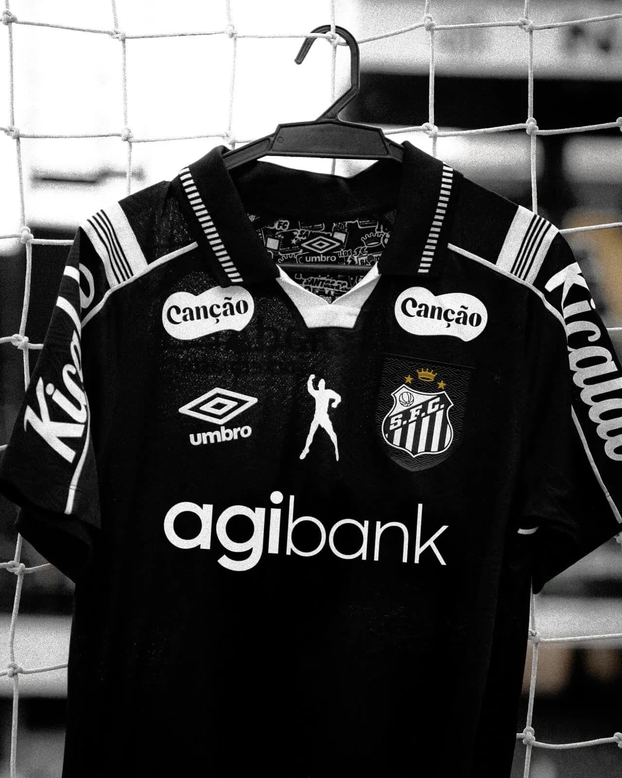 Santos revela instituição financeira como novo patrocinador máster até o fim da temporada