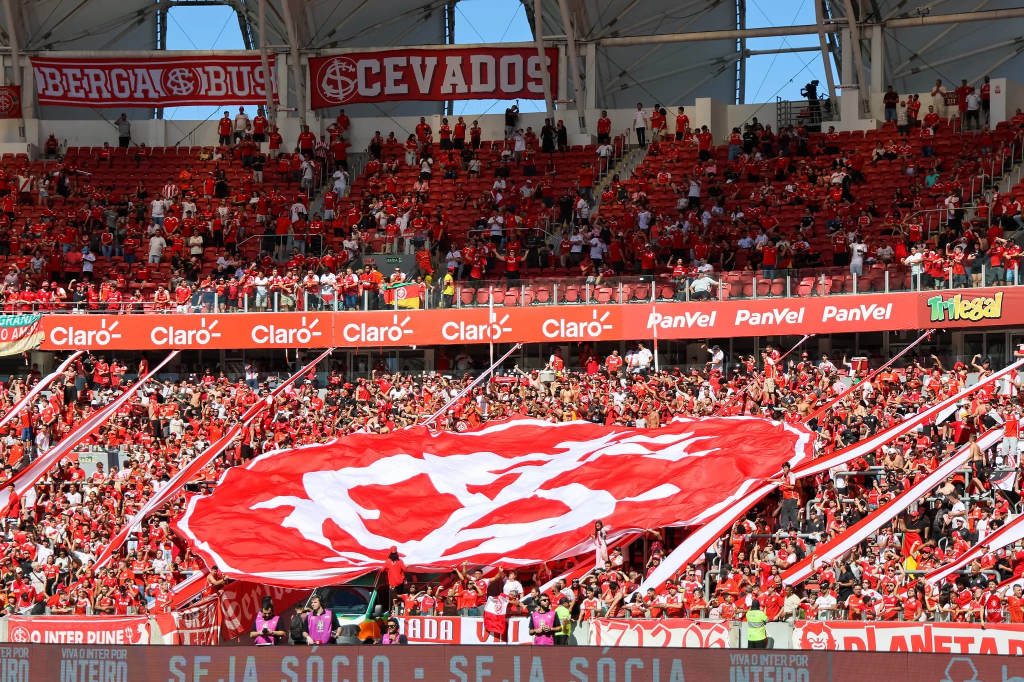Inter faz nova promoção, lança Beira-Rio para sócios e reduz preço de ingresso para torcida em geral