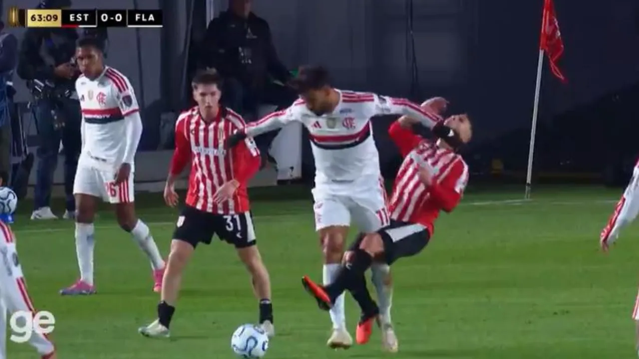 veja o lance de Paquetá que gerou pedido de expulsão — Estudiantes x Flamengo