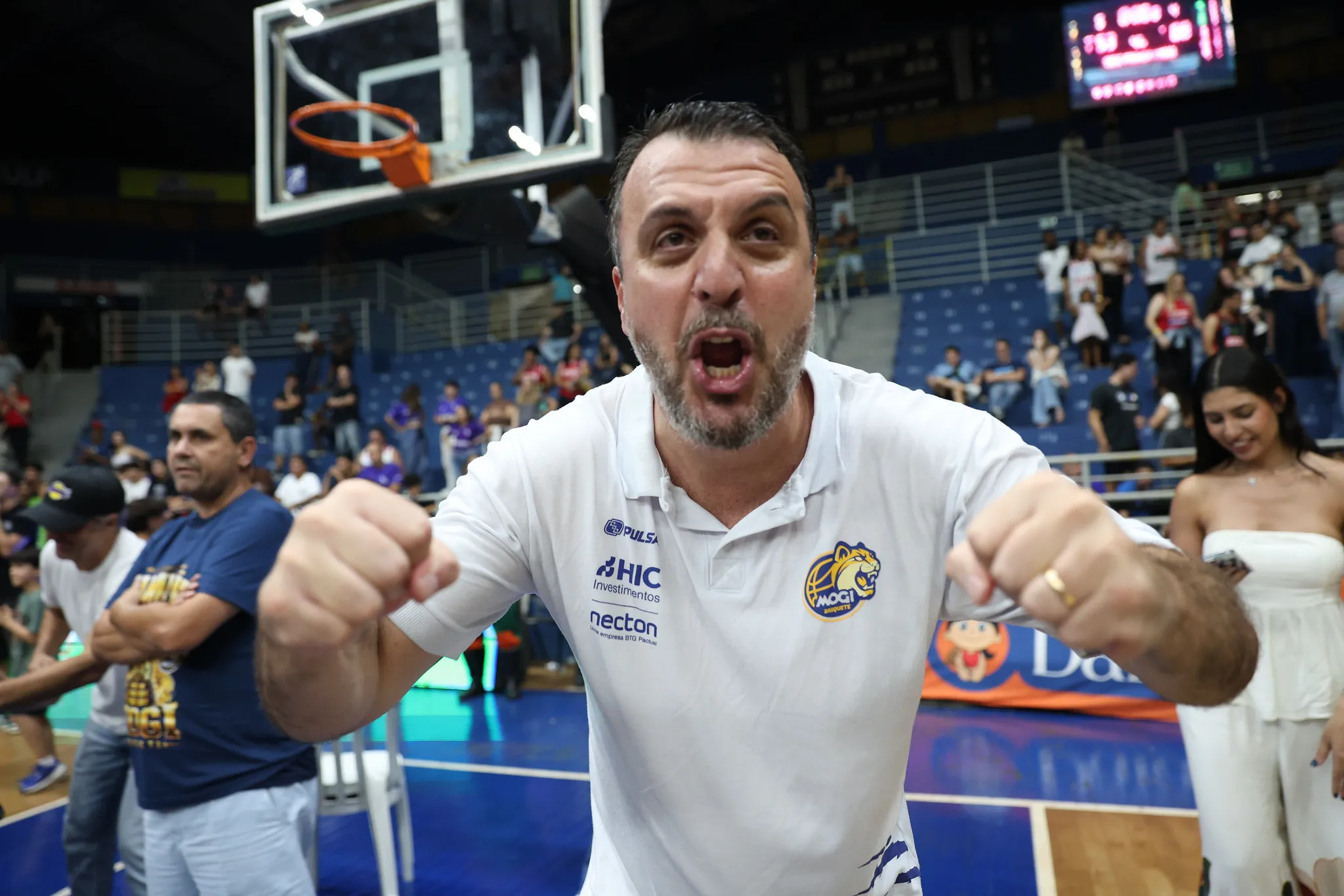 Entenda: Fernando Penna relembra início difícil no Mogi e celebra primeiro título como técnico