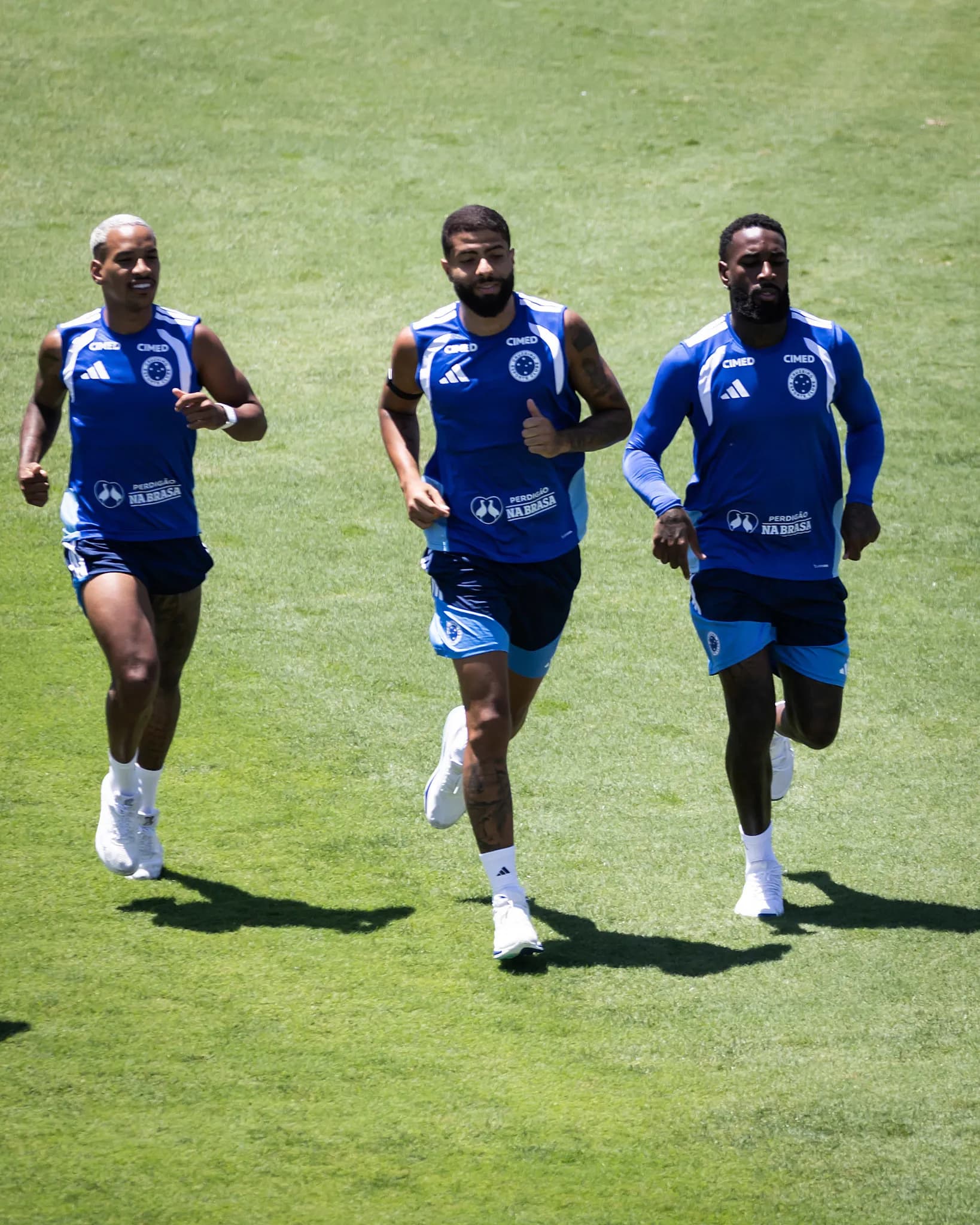 volante retorna, Artur Jorge tem desfalque e pode mudar time — Escalação do Cruzeiro