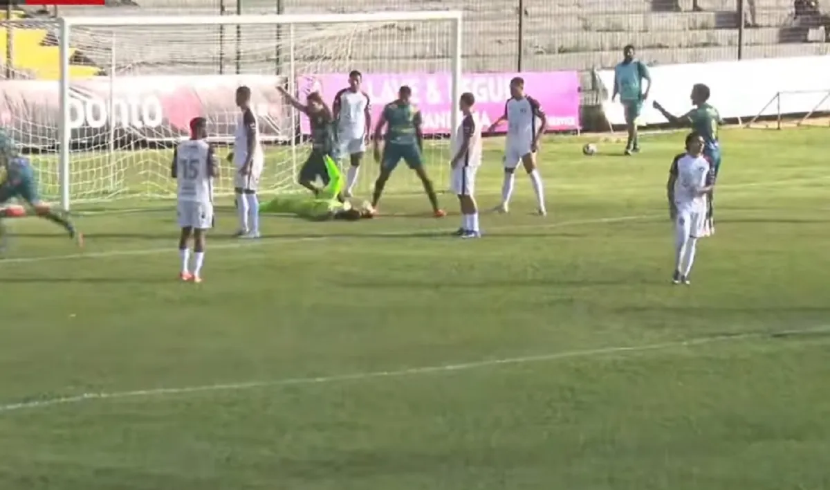 Paracatu supera Betim B e termina na liderança da chave na Segunda Divisão do Mineiro