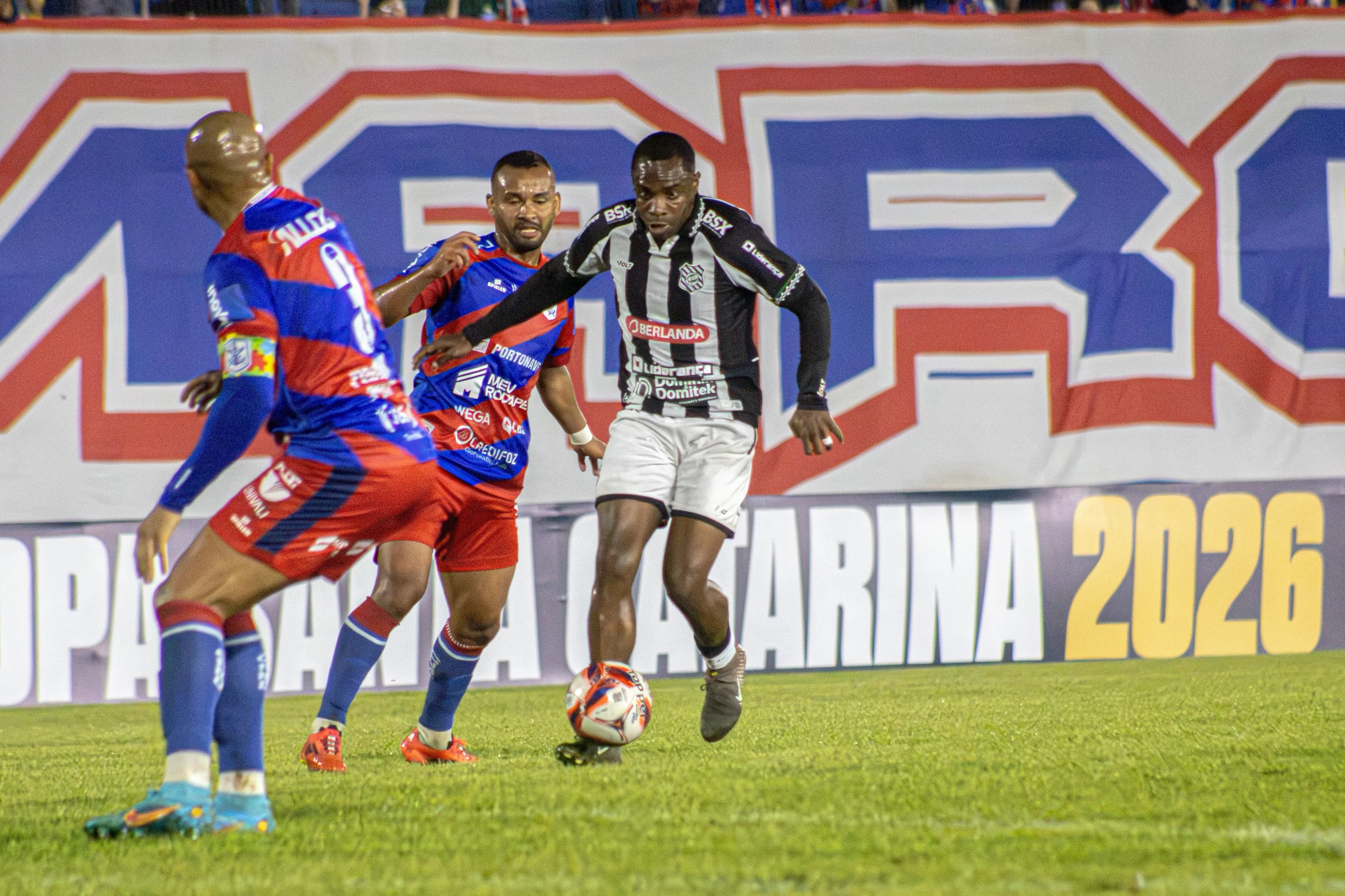 Região: Marcílio Dias e Figueirense empatam em duelo pelo topo da tabela da Copa SC