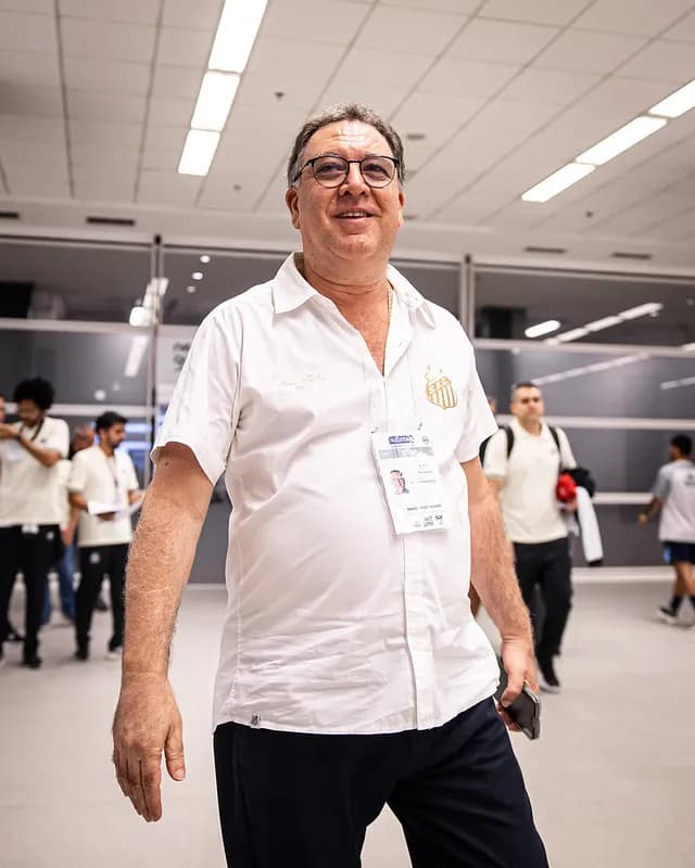 Teixeira rebate presidente do Cuiabá e diz que Santos também levou calotes — "Desqualificado"