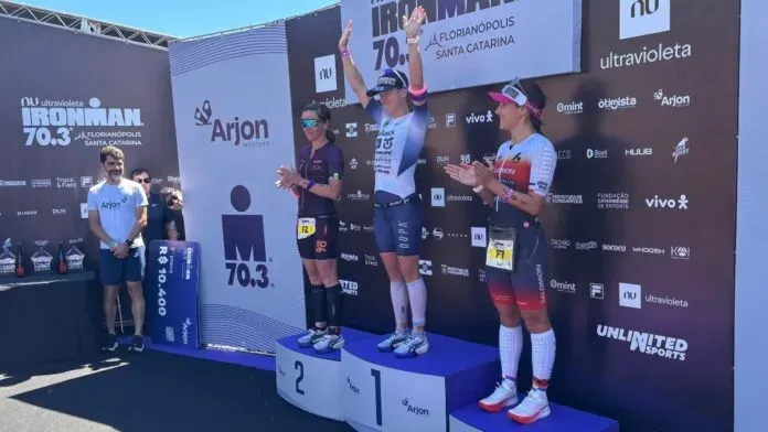 Em destaque: Djenyfer Arnold é campeã do Ironman 70.3 de Florianópolis