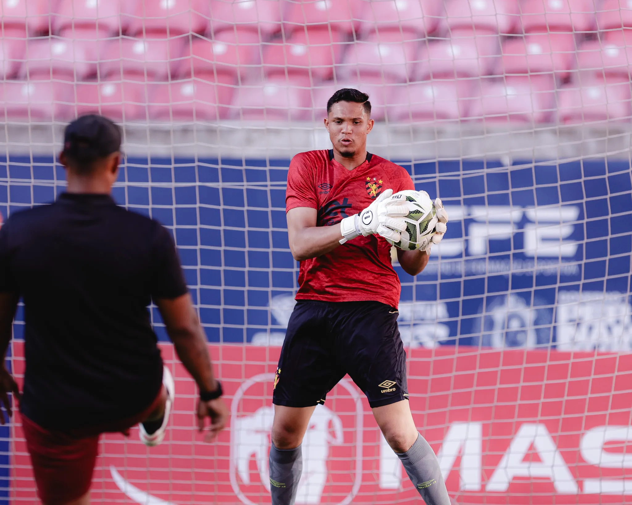 Sergipe comunica contratação do goleiro Adriano Sousa, ex-Sport