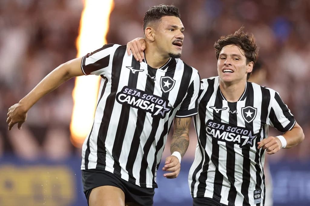 Em destaque: Tiquinho Soares encerra jejum com o gol marcado contra Chapecoense